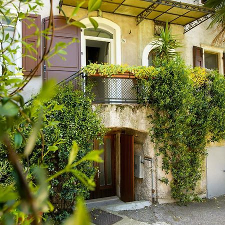 Casa Alla Grotta Arco Buitenkant foto
